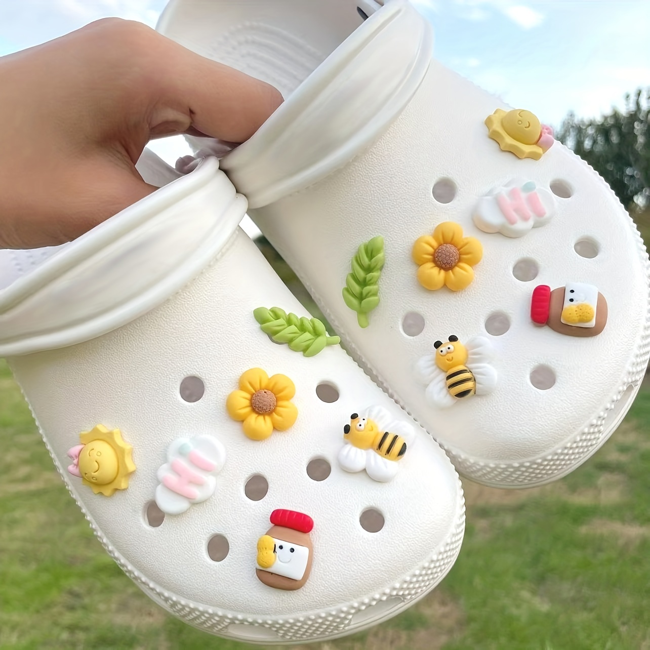 3d Attractive Plant Shoe Charms For Clogs Garden Shoes Decoration, Diy  Accessories For Adults, Party Theme Decoration - Temu