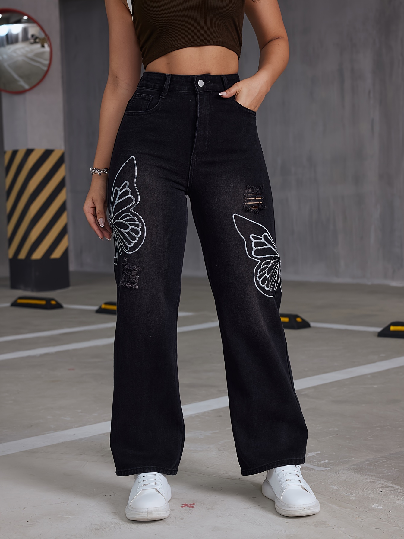 Hot diamond embroidered ripped straight jeans for women loose wide leg –  Lee Nhi Boutique