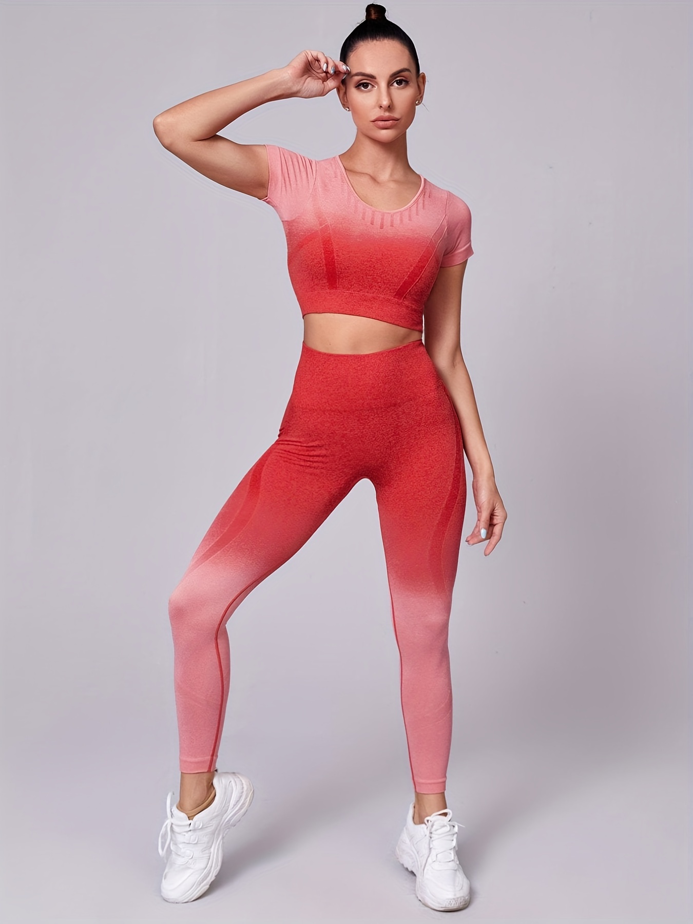 Yoga Kleidung Damen Fitness Schnell Trocknende Kleidung Laufen Radfahren  Sport Und Freizeit Rosa 4 Teiliges Set (BH + Top + Mantel + Hose) Yoga  Clothes L : : Fashion