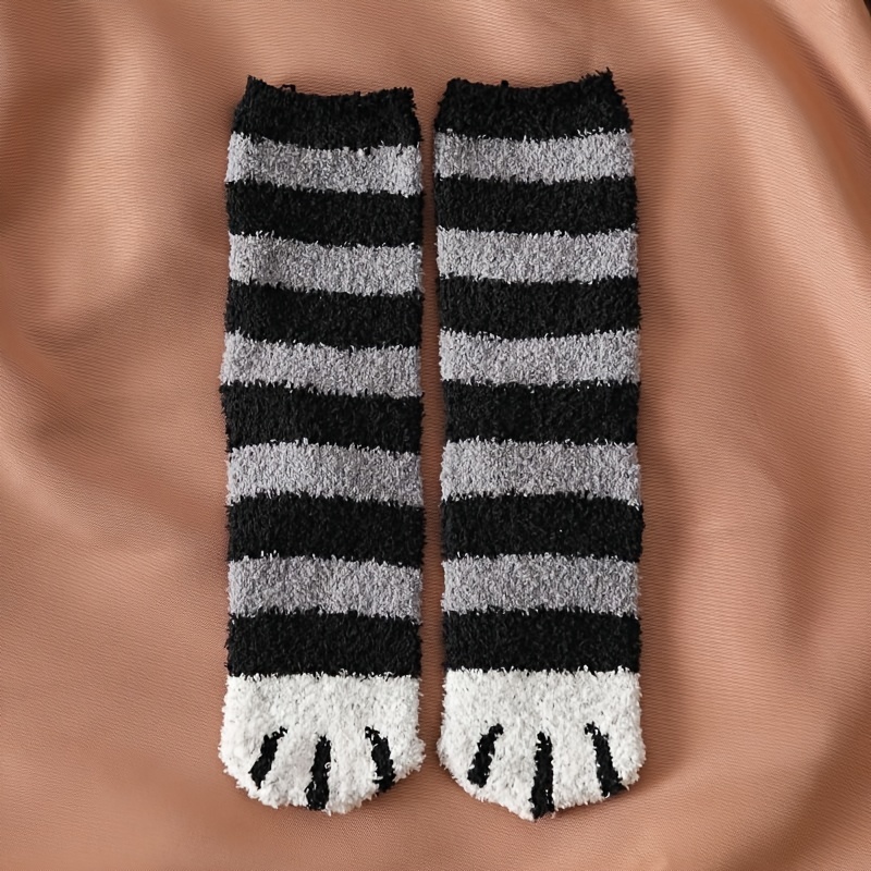 Women's Fuzzy Cat Socks - Black