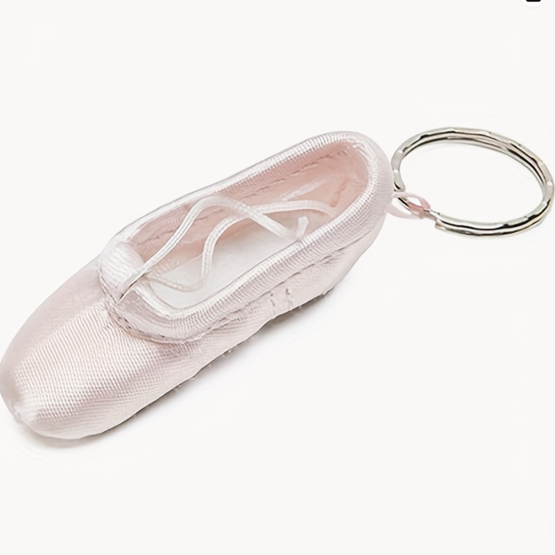 

Mini Ballet Shoes Keychain Cute Pointe Shoes Key Chain Ring Purse Bag Backpack Charm Earbud Case Cover Accessories Women Female Gift