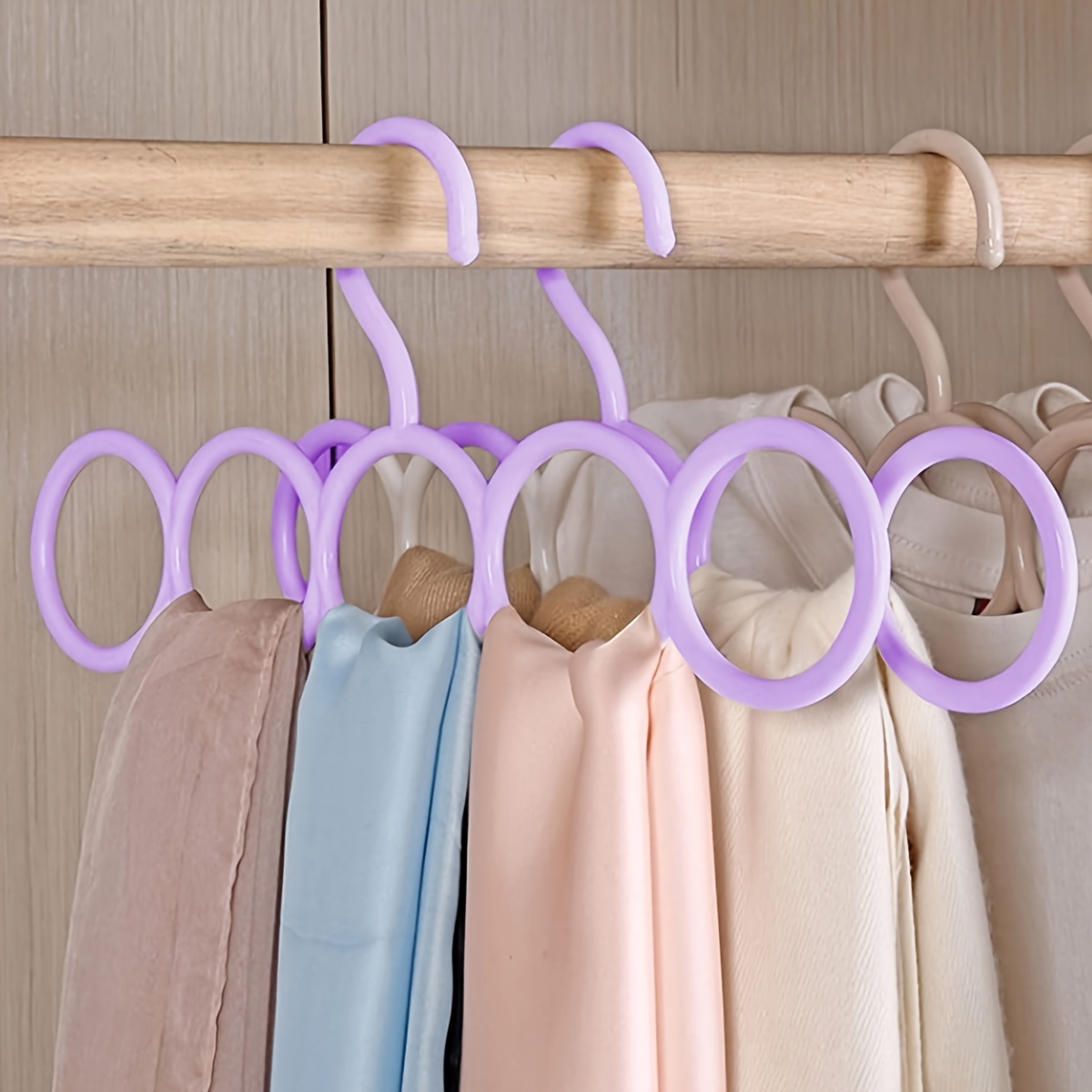 Scarf Display Stand - Metal Hijab Hangers - Floor Standing Suit Pants Rack  - Sheets Hanging Organizer Shelf, Floor Standing Scarves Silk Scarf Rack