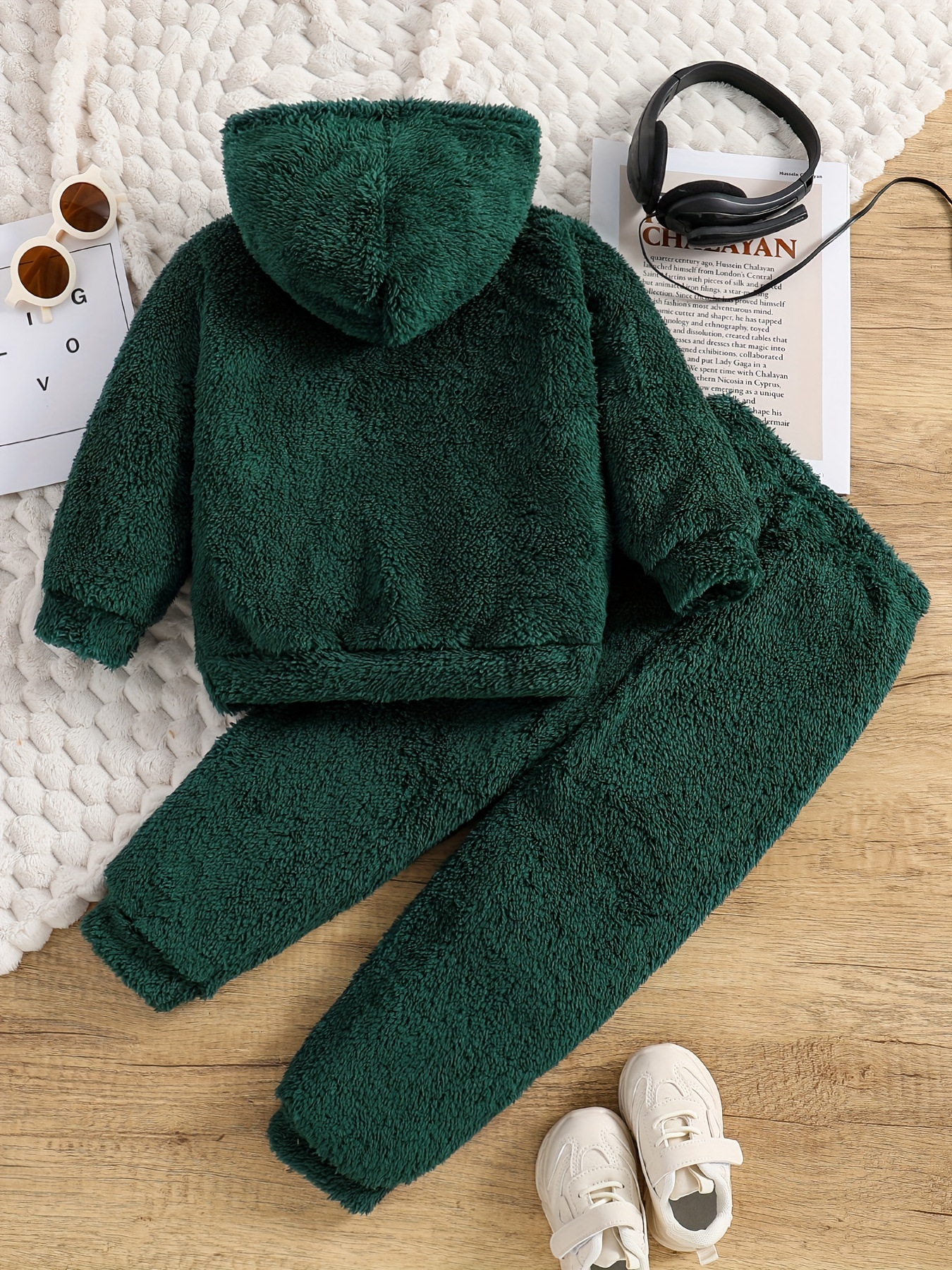 2pcs Boy s Fuzzy Fleece Outfit KNOWS Patched Hoodie Pants Set Trendy Hooded Long Sleeve Top Kid s Clothes For Spring Fall Winter As Gift