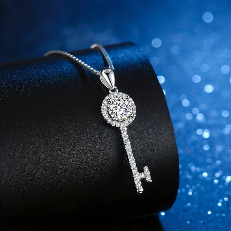 Women's Classic Key Pendant Necklace in S925 Silver