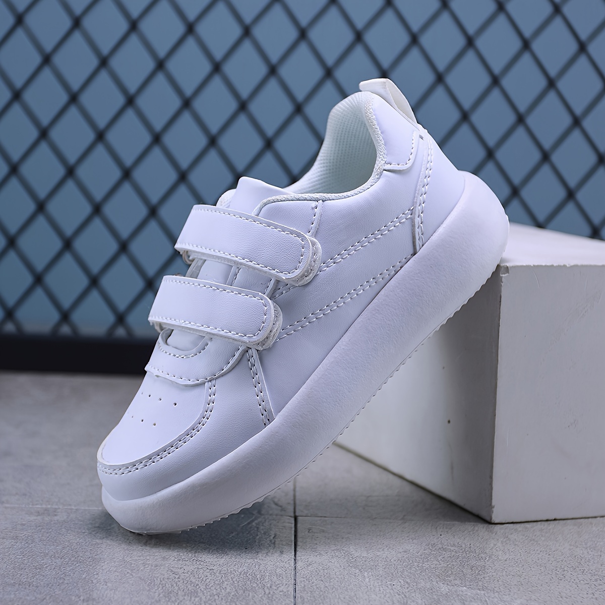 All white hotsell non slip shoes