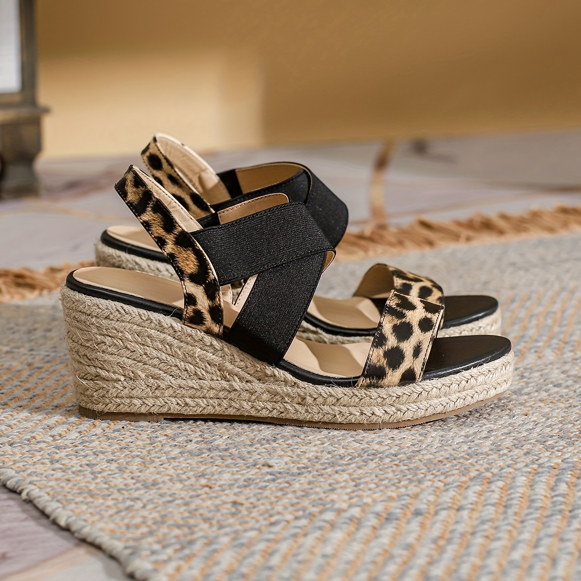 Open toe outlet espadrille wedge