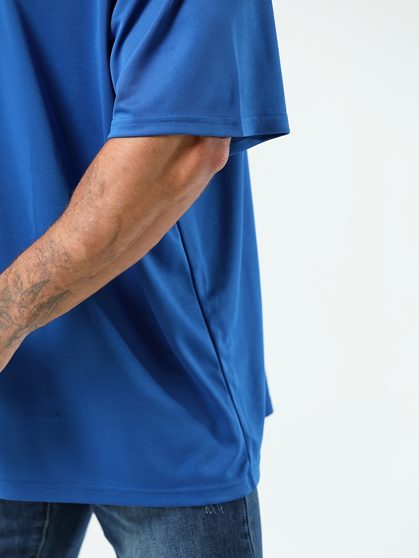 Plus Size Men's Solid T-shirt, Casual Comfy Crew Neck Short Sleeve Tee For Summer Outdoor, Men's Clothing