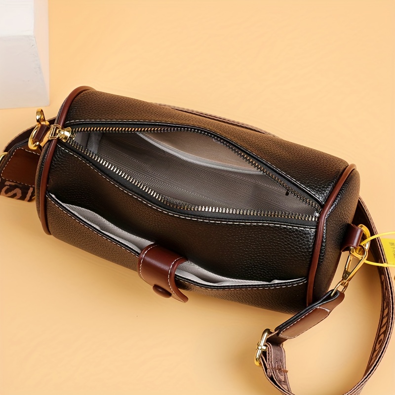 Geometric PU Leather Shoulder Bag with Small Purse - Online Only – My  Pampered Life Seattle
