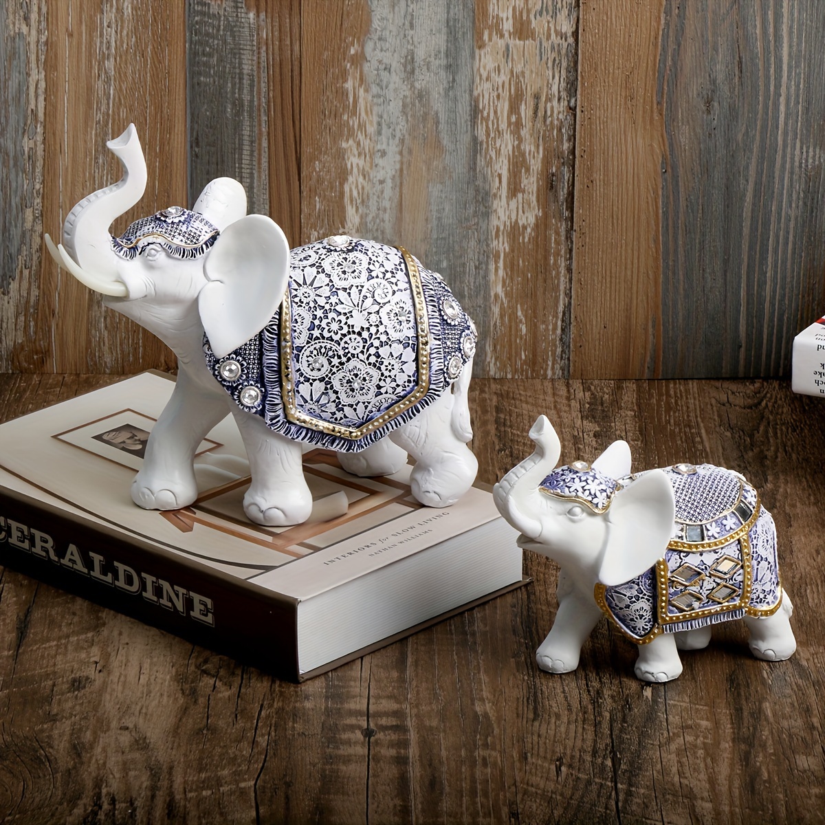 GAOSHENG White Elephant Statue,Elephant Gifts for Women,White and Gold Love  Elephant Decor, for Couple Bedroom Decor,Elephant Couple Figurine,Creative