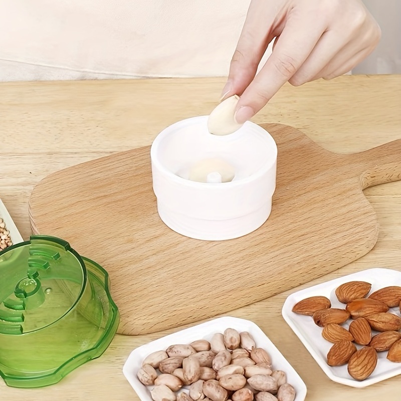 Manual Nut Grinder Multifunctional Dried Fruit Crusher Peanut