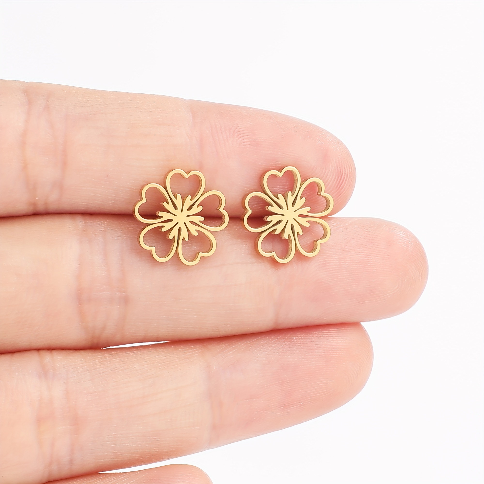 TEMU Steel Earrings, Love Heart Petal Stainless Steel Hypoallergenic Golden Earrings, Anti-fading, Easy And Elegant, Suitable For Daily Wear Or Party
