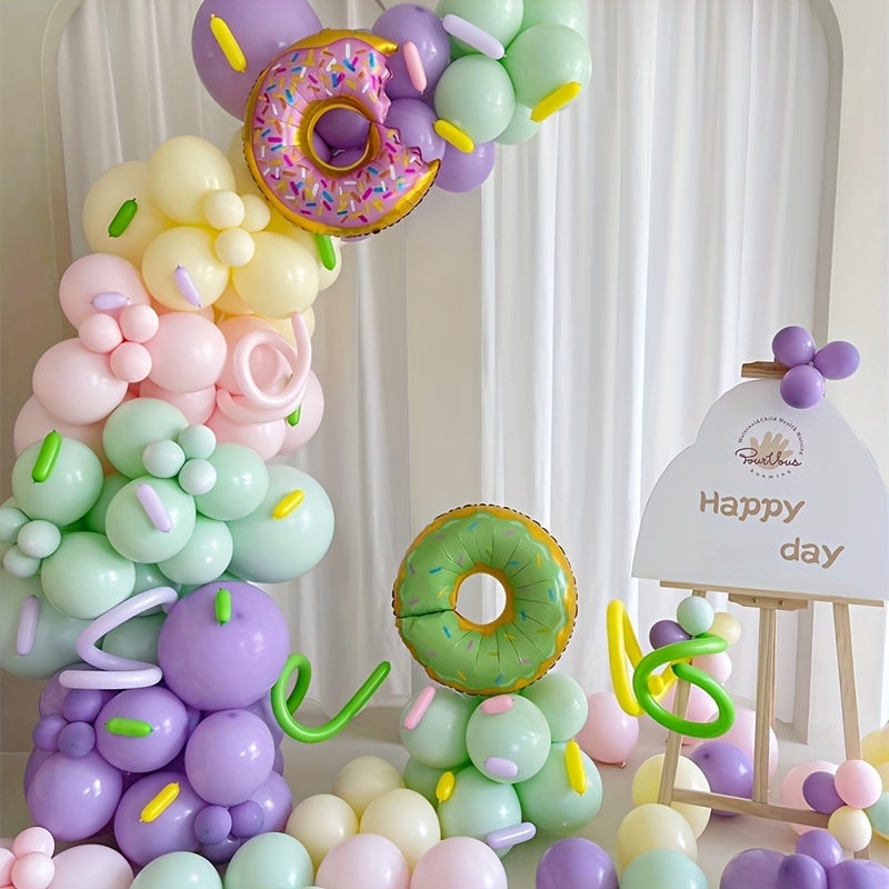  Decoraciones de cumpleaños para niñas de 2 años, kit de  suministros de fiesta de cumpleaños, kit de guirnalda de globos con globos  de aluminio del número 2 : Juguetes y Juegos