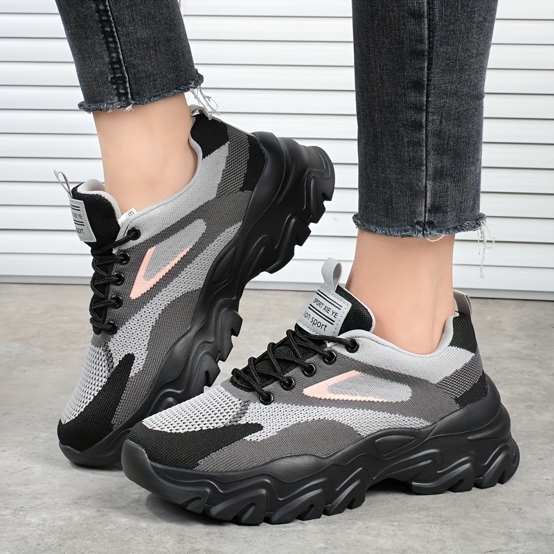 Women's Thick Bottom Training Shoes Comfortable Sports Shoes