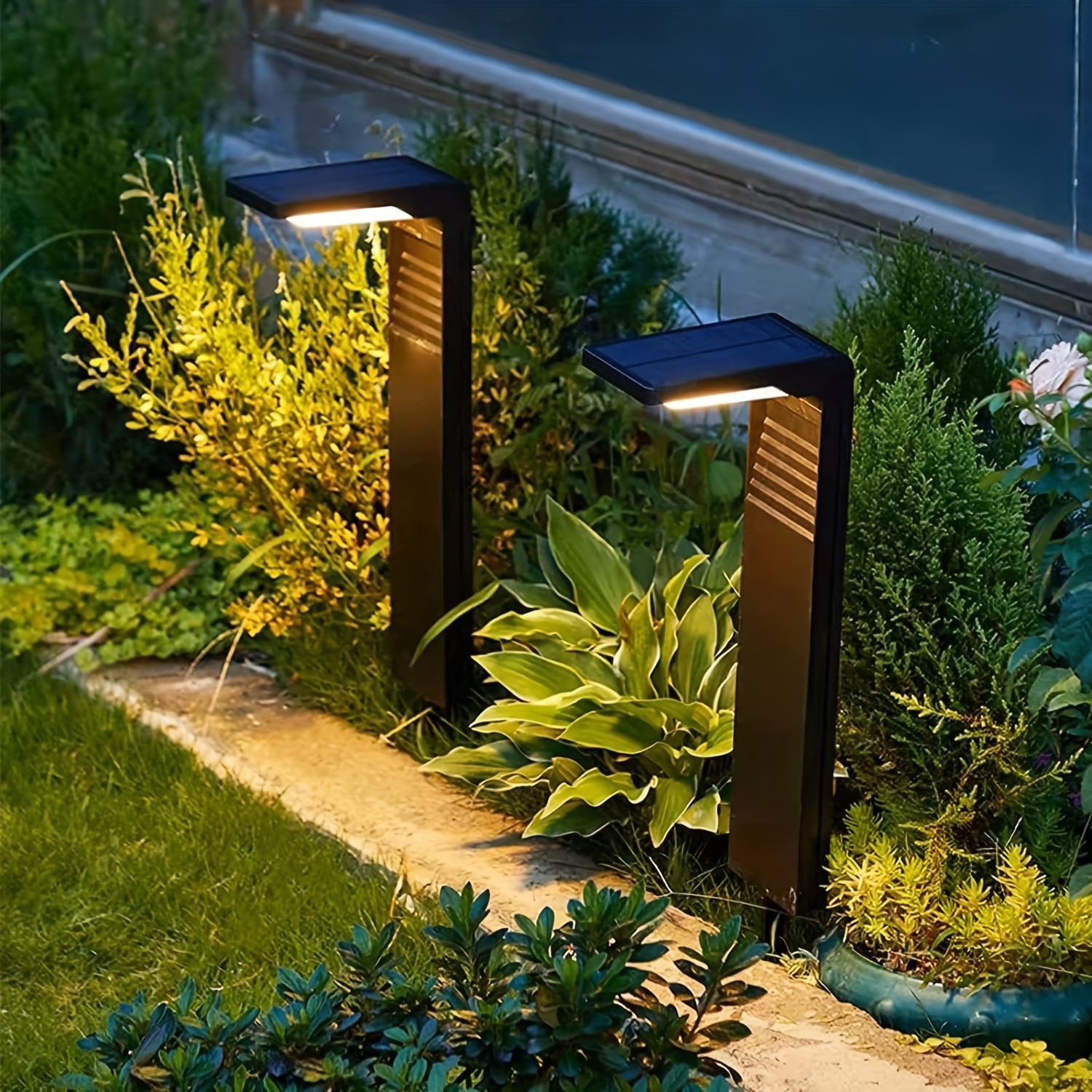 ソーラーパスウェイライト屋外防水 歩道 庭 私道 裏庭の装飾用 