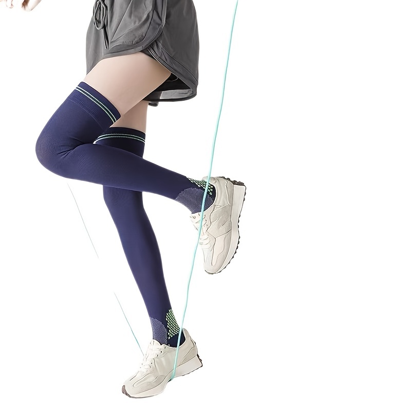 Calcetines antideslizantes hasta la rodilla de yoga para mujer