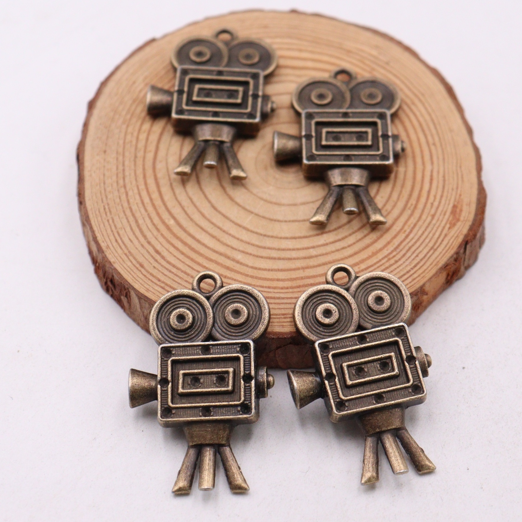20pcs Bronze Bioscope Pendants for DIY Accessories