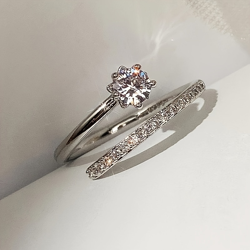 Adjustable Zirconia Lady's Ring for Anniversary & Party