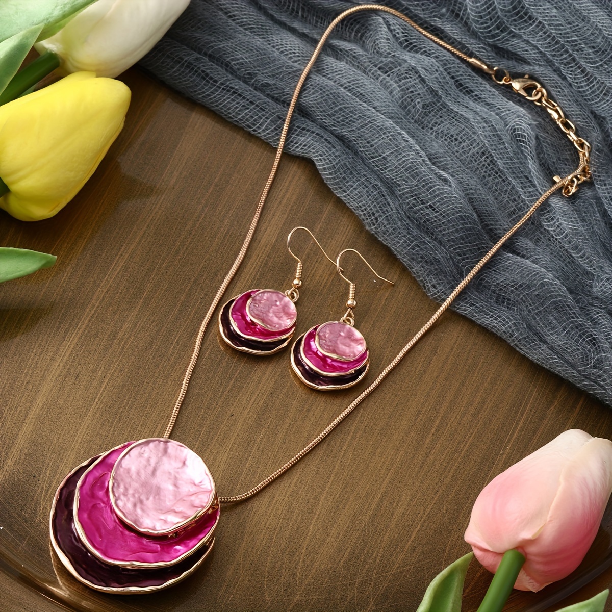 Geometric Pendant Necklace & Earrings Set - Romantic Gift Idea