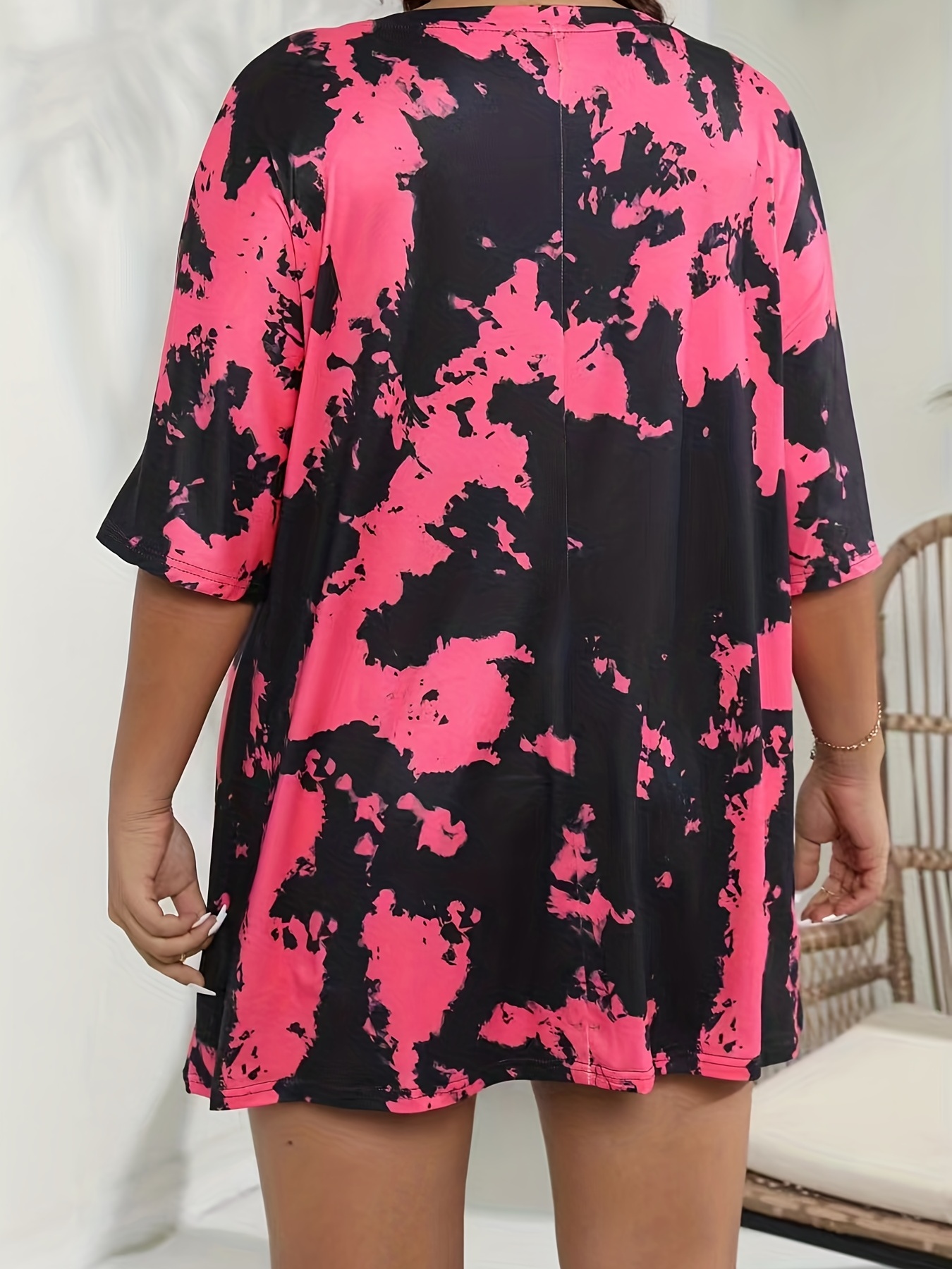 Plus Size Casual T-shirt, Women's Plus Tie Dye & Skull Print Short Sleeve Round Neck Medium Stretch T-shirt