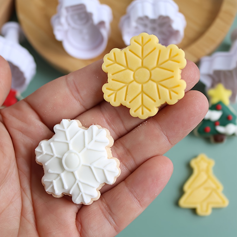 Snowflake Or Gear Fondant Cutters Plastic Cookie Cutters - Temu