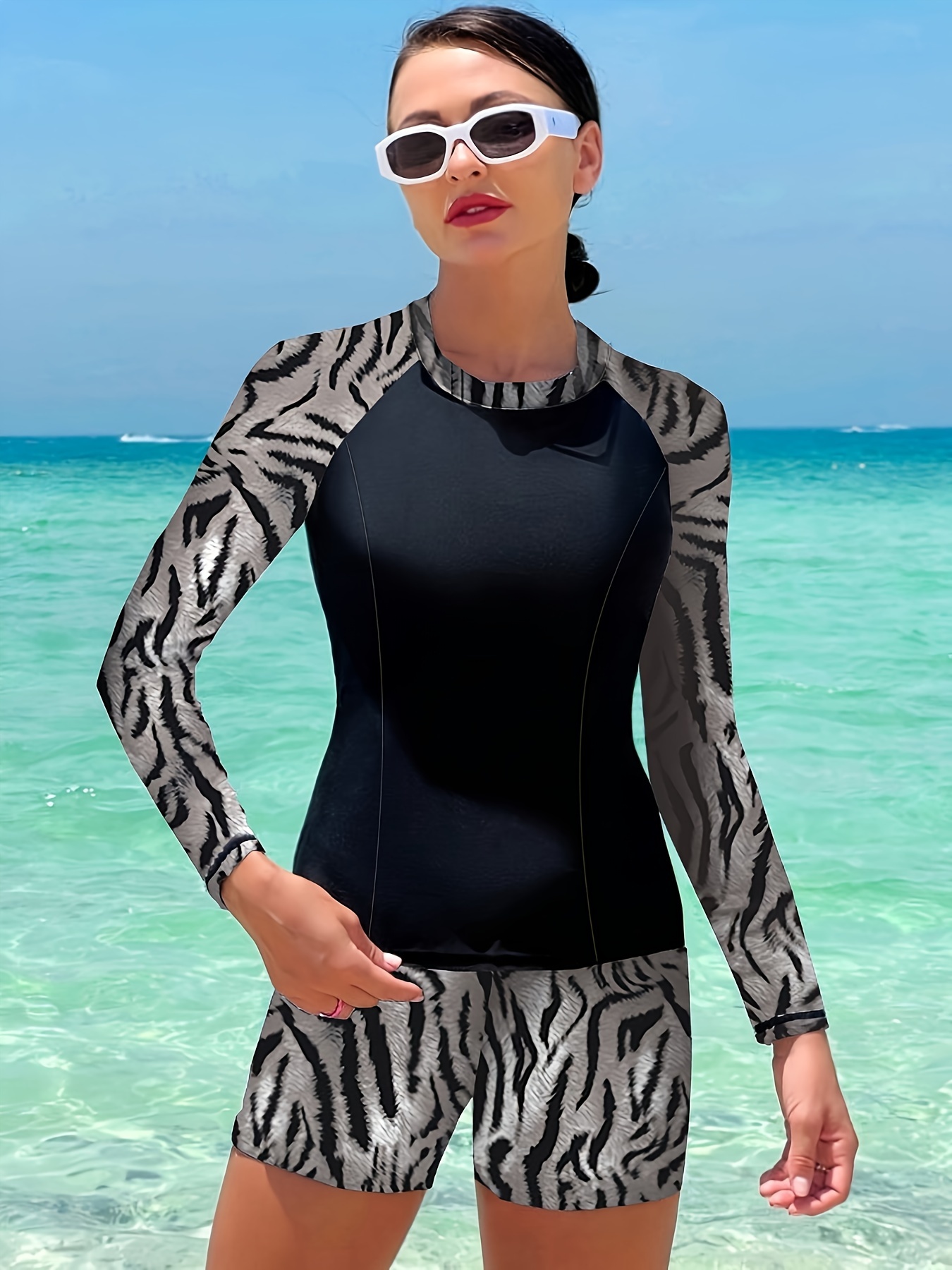Women Rash Guard Two Piece Swimsuits Tiger Printed Long Sleeve Swim Shirts  Bathing Suit