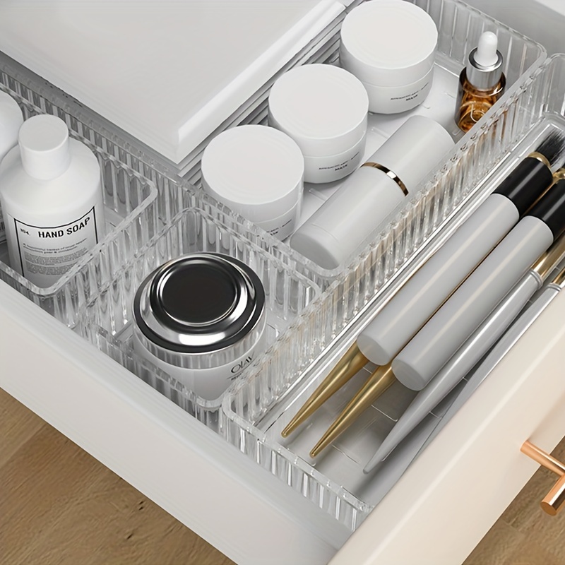 Transparent Cosmetic Storage Box with Shelf