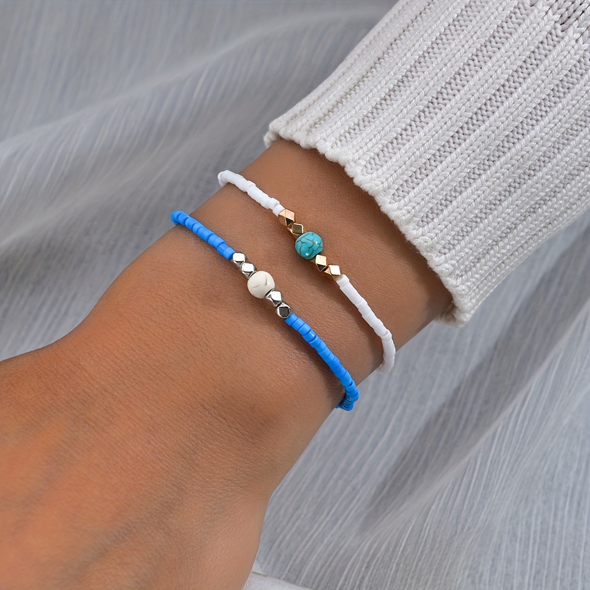 

2pcs Bohemian Personality Beaded Turquoise Stone Ladies Elastic Stacking Bracelets Set For Women