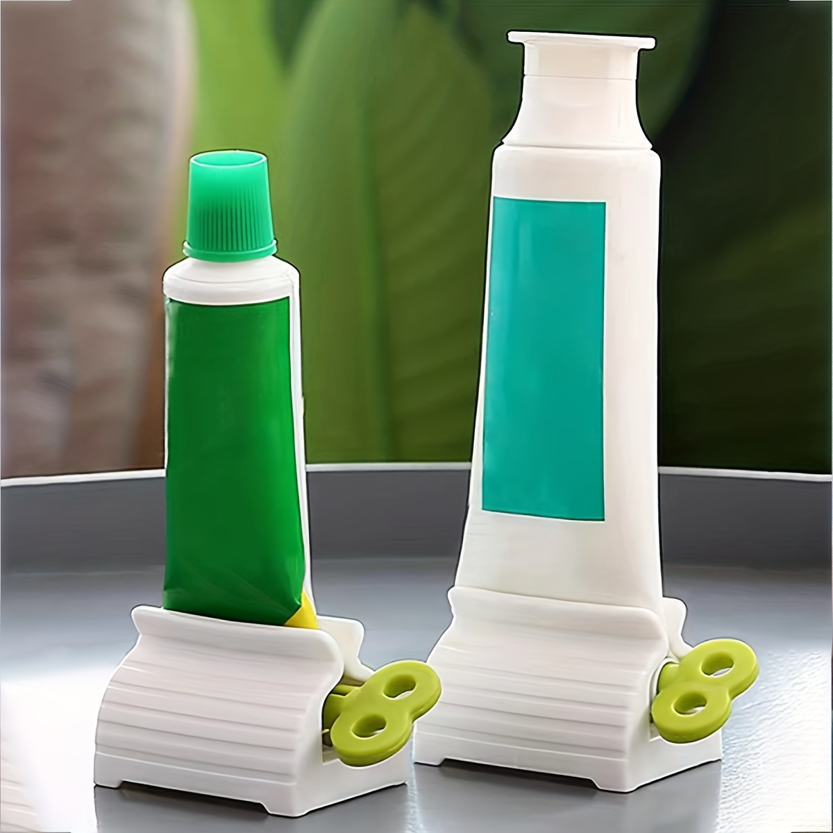 3pcs Toothpaste Dispenser Bathroom Accessories Squeezer Storage Rack