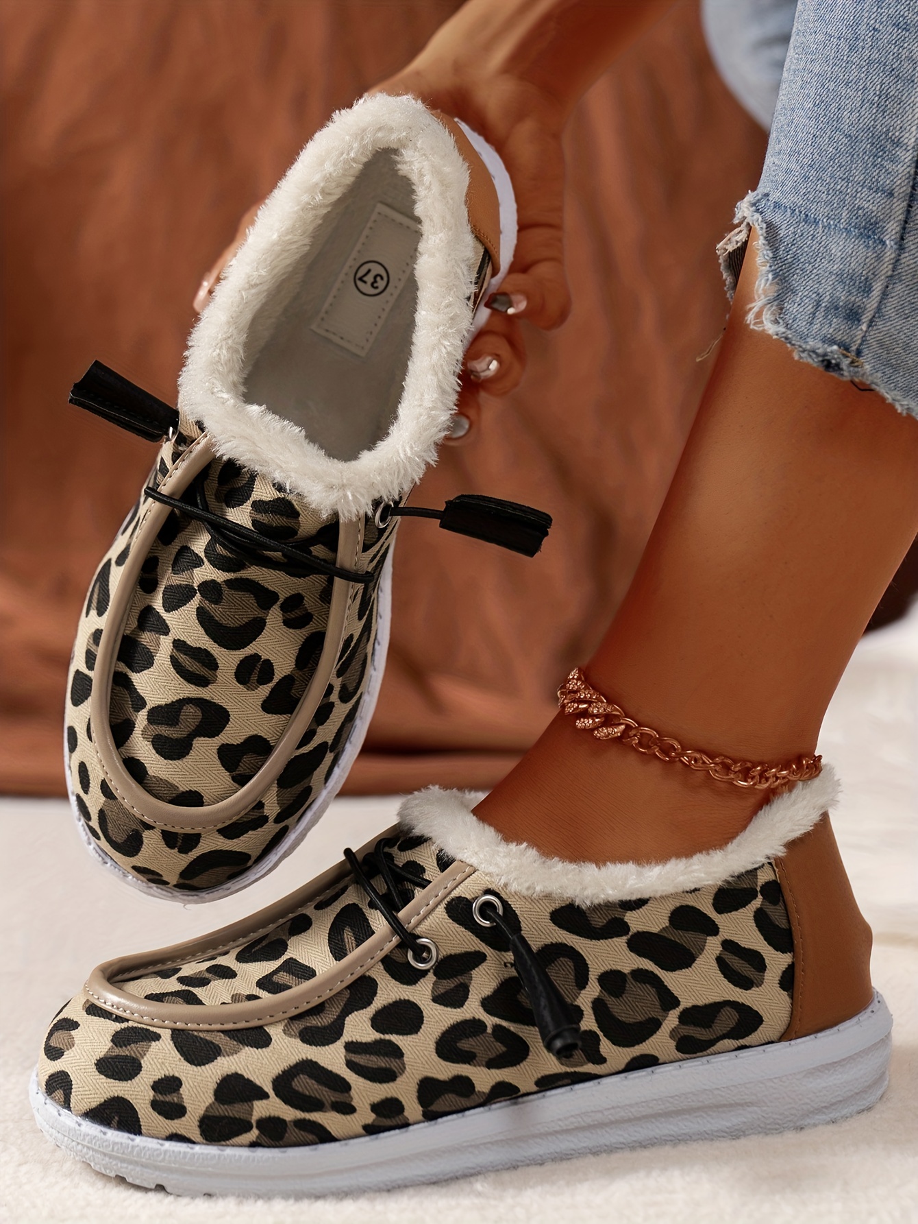 womens leopard print canvas shoes casual lace up plush lined shoes lightweight low top shoes details 10