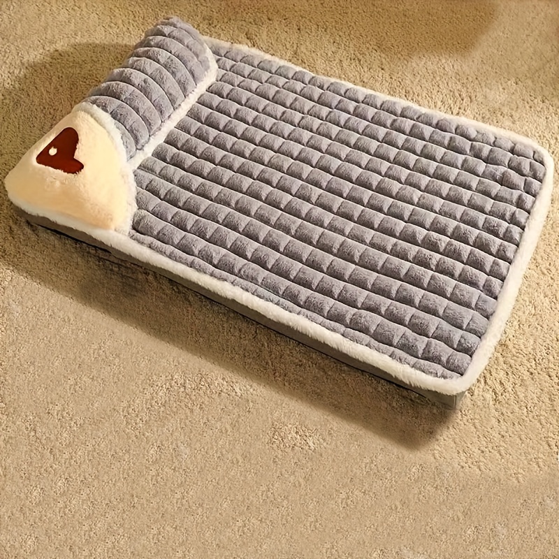 beautiful soft floor mat very useful in winter