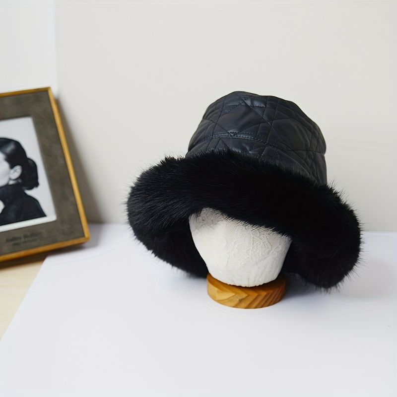 Faux Fur Bucket Hat Classic Black / 1
