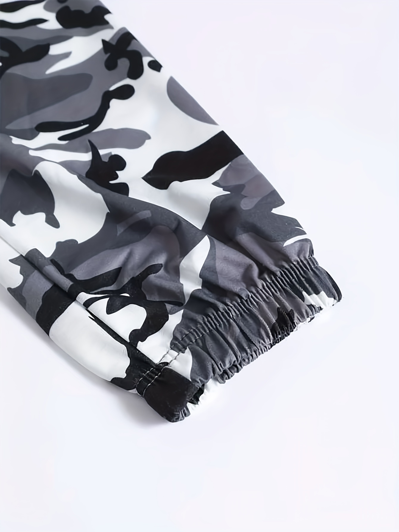 Women's Plus Size Camo Elastic High Rise Jogger Trousers