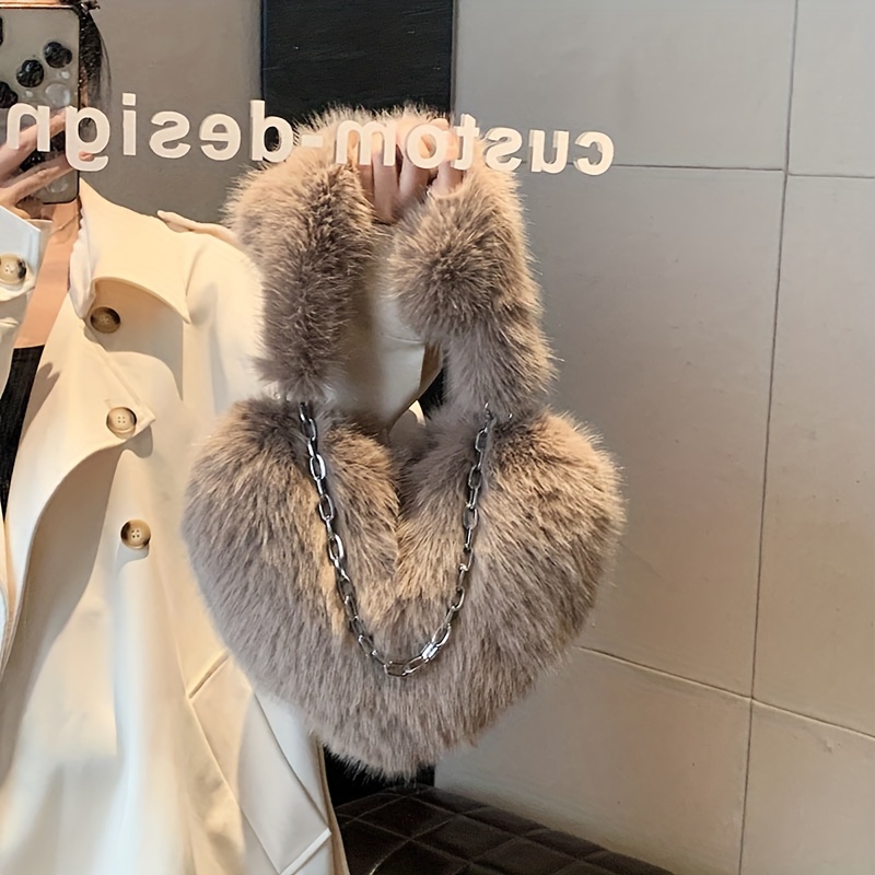 Women Quilted Fluffy Crossbody Bag Y2K Plush Purse with Chain Strap, Soft  Faux Fur Fuzzy Winter Kawaii Purse