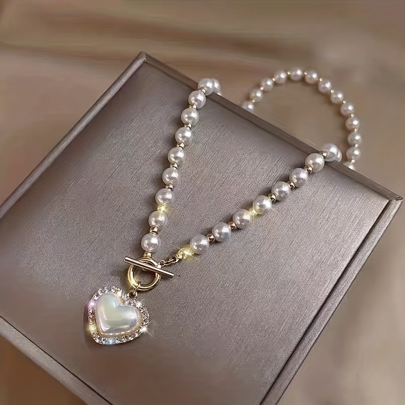 

Elegant Faux Pearl Beads Heart-shaped Pendant Necklace For Women's Baroque Style Jewelry For Daily Wear