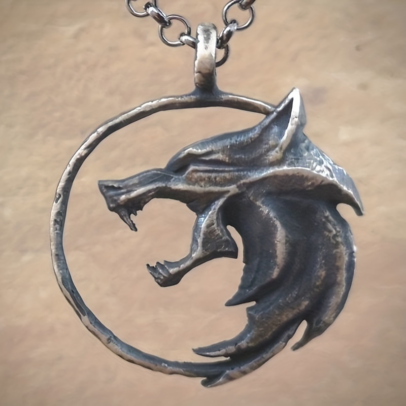 

Gothic Vintage Silvery Hollow Wolf Pattern Pendant Necklace Bohemian Necklace For Women Holiday Gift