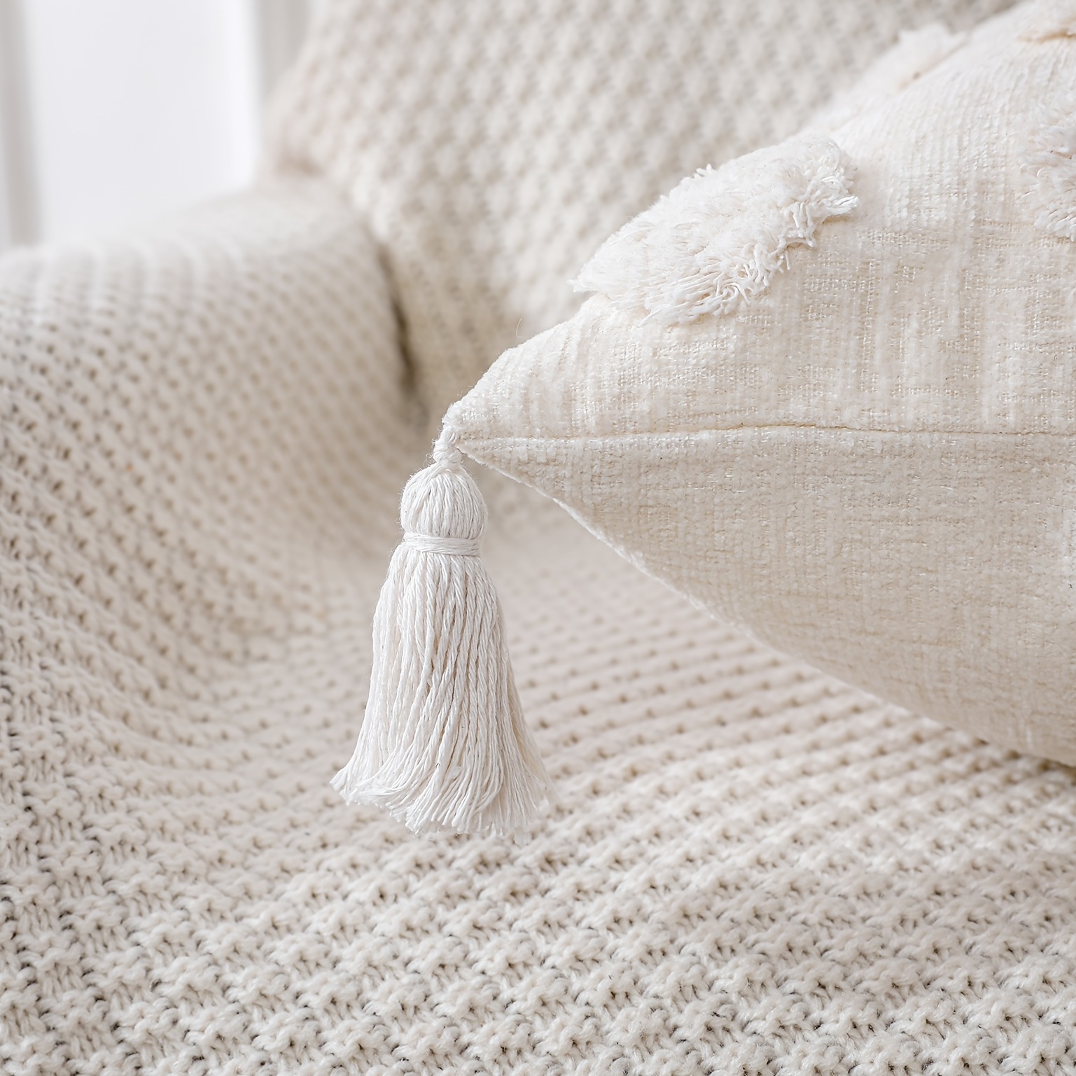 Chenille knit tassel discount pillow