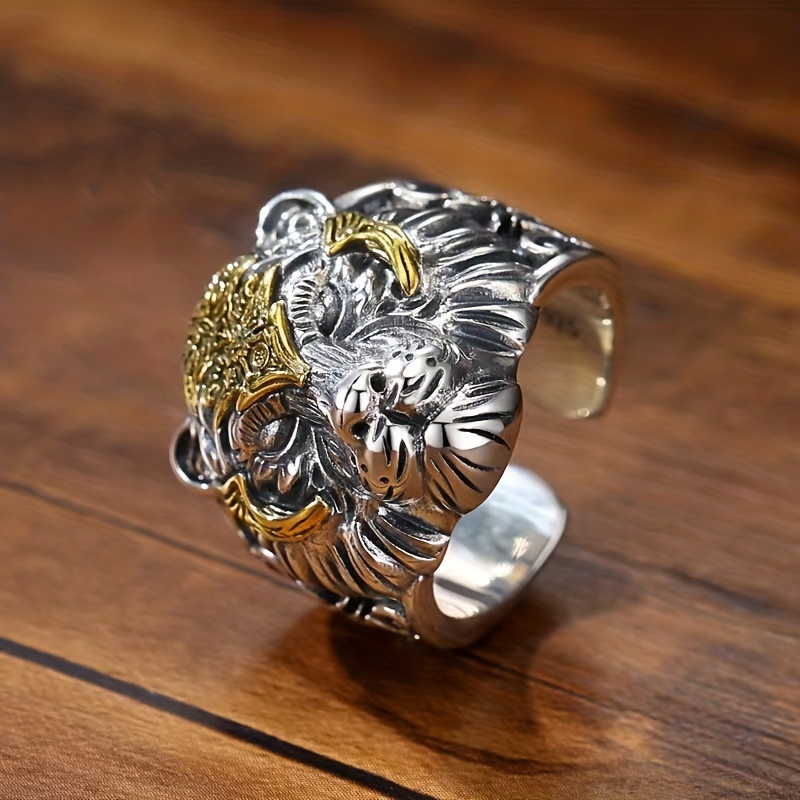 SERBEN Men's Golden Tiger Head Ring Adjustable Ornaments