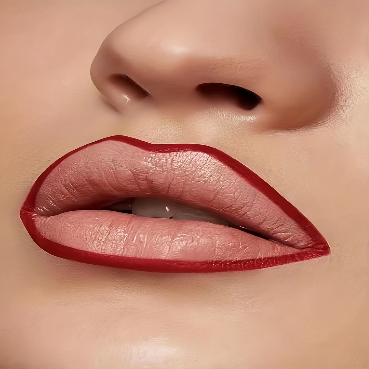 Waterproof Lip Liner Pen for Dramatic Three Dimensional Lip Makeup