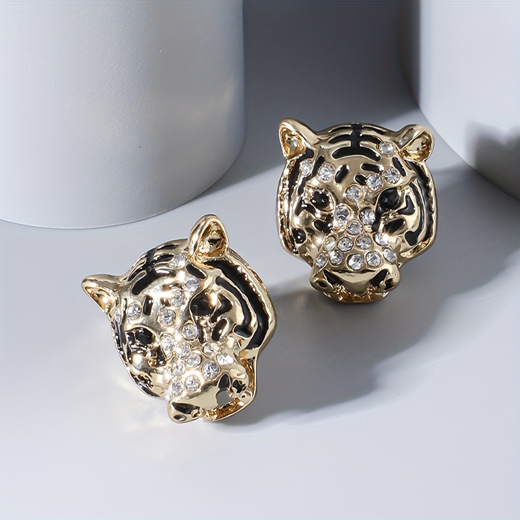 

Creative Tiger Head Design Stud Earrings Zinc Alloy 18k Gold Plated Jewelry Rhinestones Inlaid Vintage Punk Style Personality Female Earrings