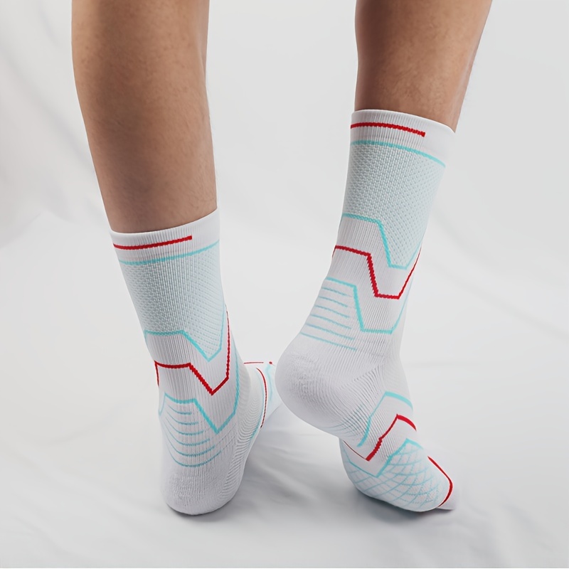 Veidoorn Professional Sport Socks Men Anti Slip Strips Ankle
