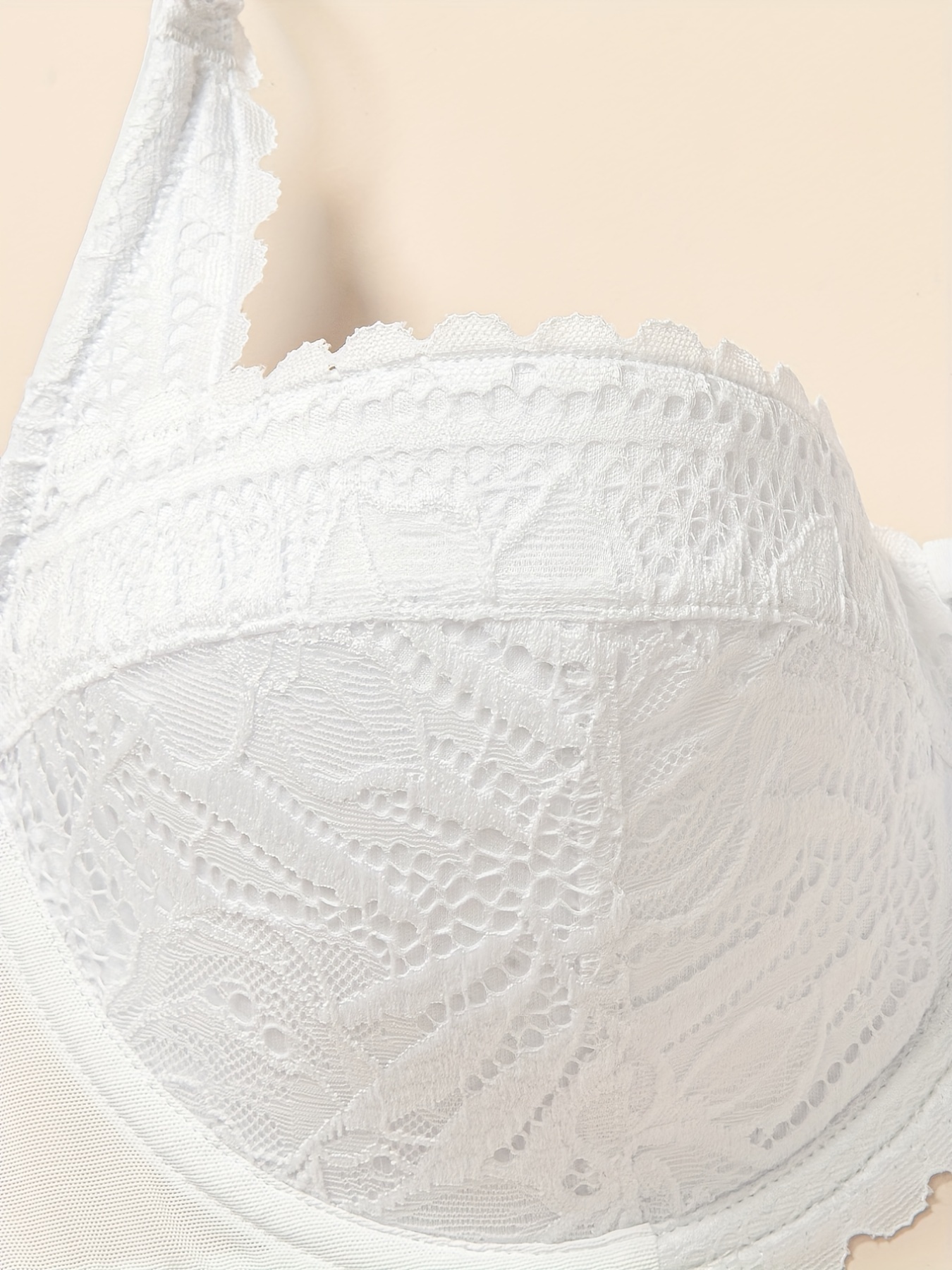 Pearly white graphic lace push-up balconette bra Daily Glam