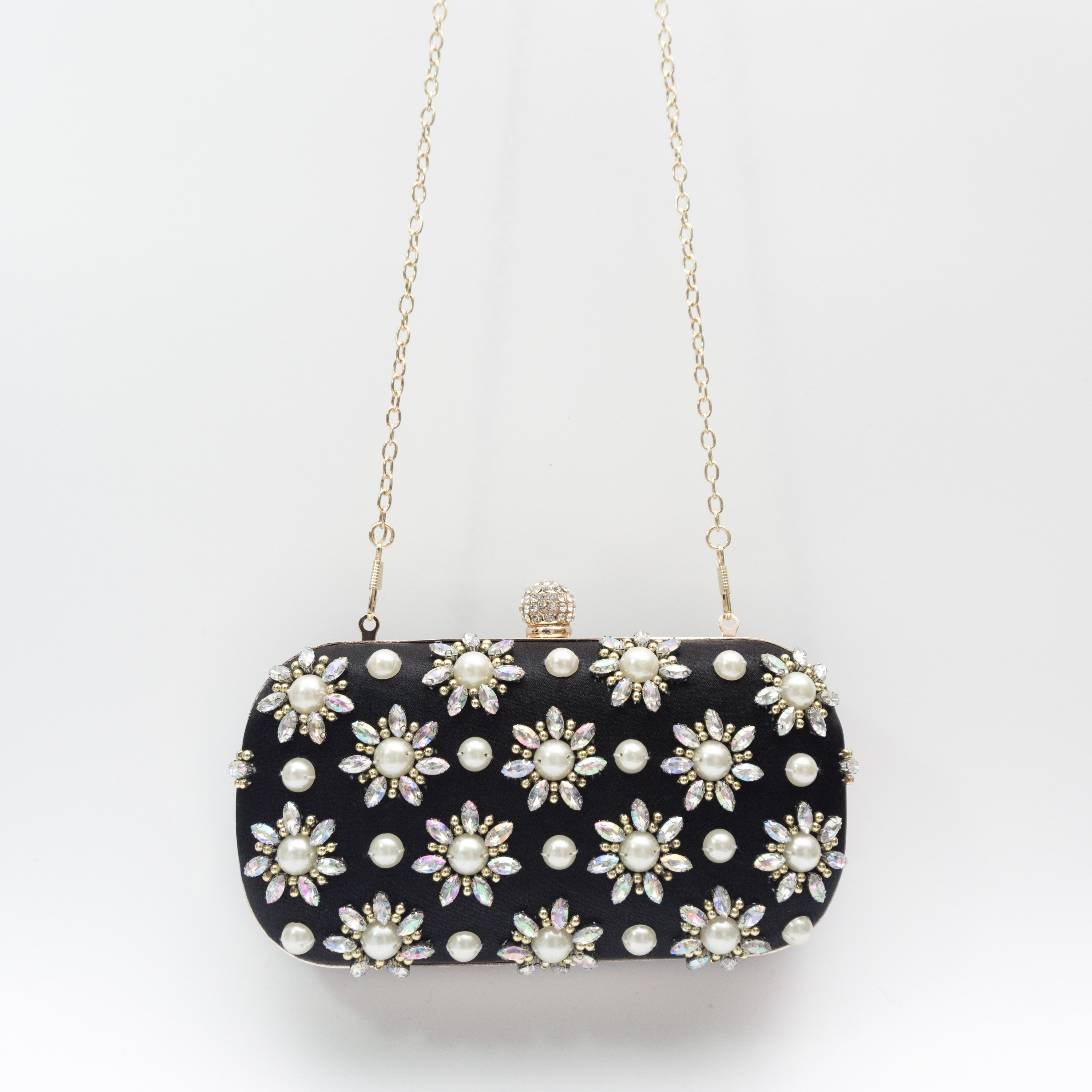 White Flower Pearl Clutch Purse