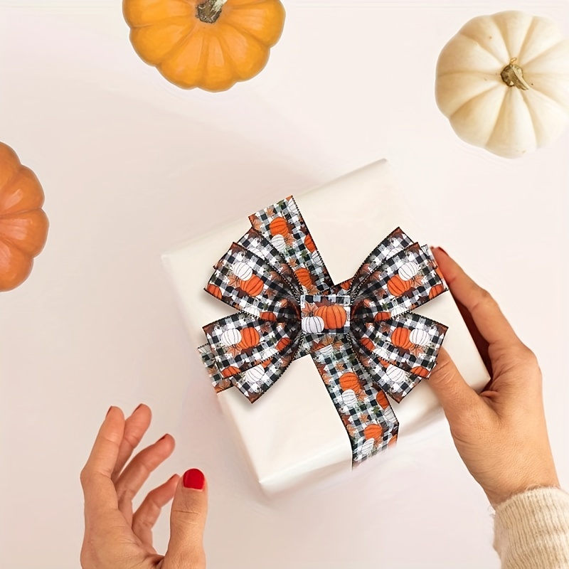 Black White Buffalo Plaid Pumpkin And Maple Leaf Wired - Temu