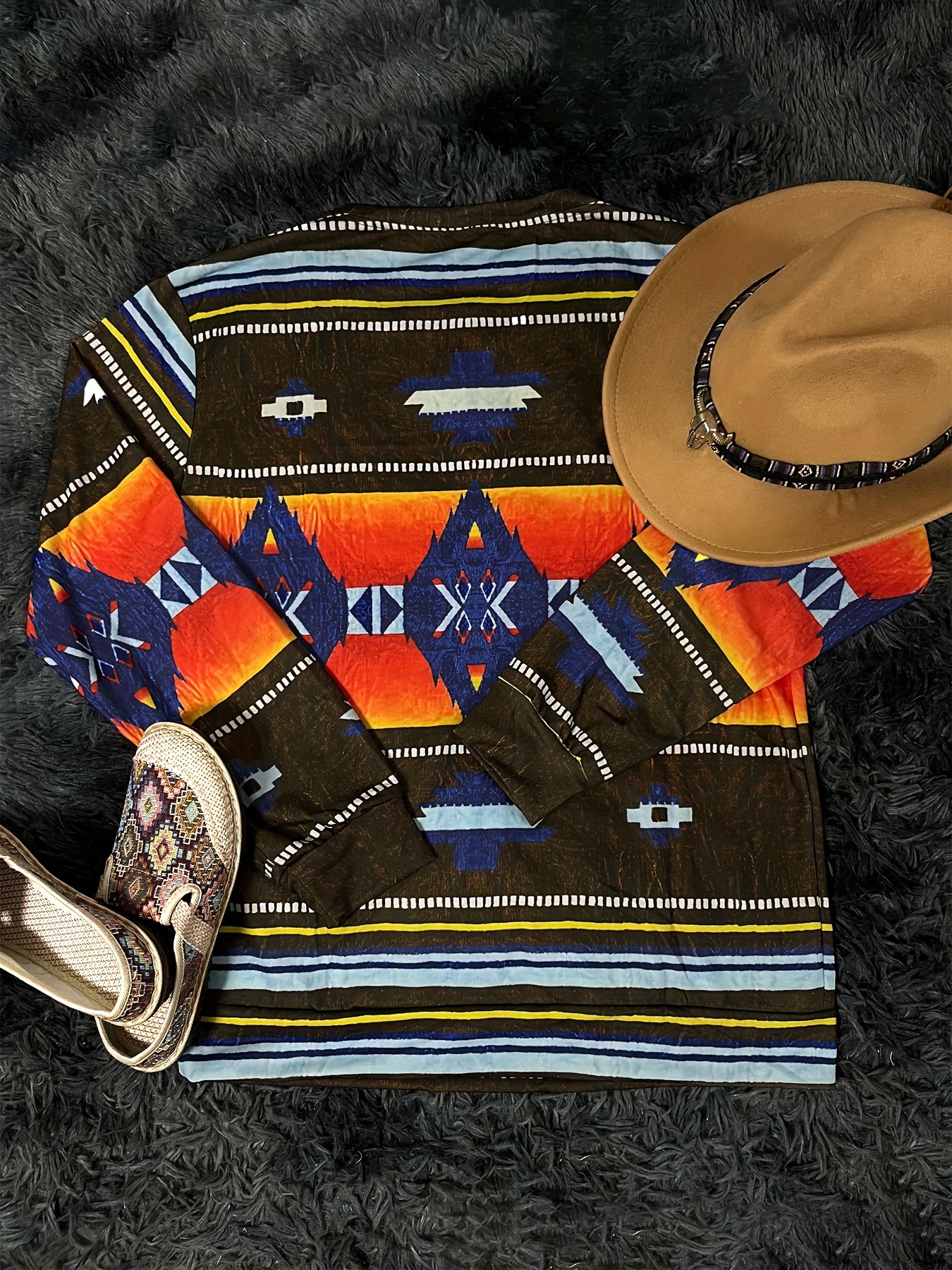 Aztec Print Pullover Sweatshirt, Casual Long Sleeve Crew Neck Sweatshirt  For Fall & Winter, Women's Clothing