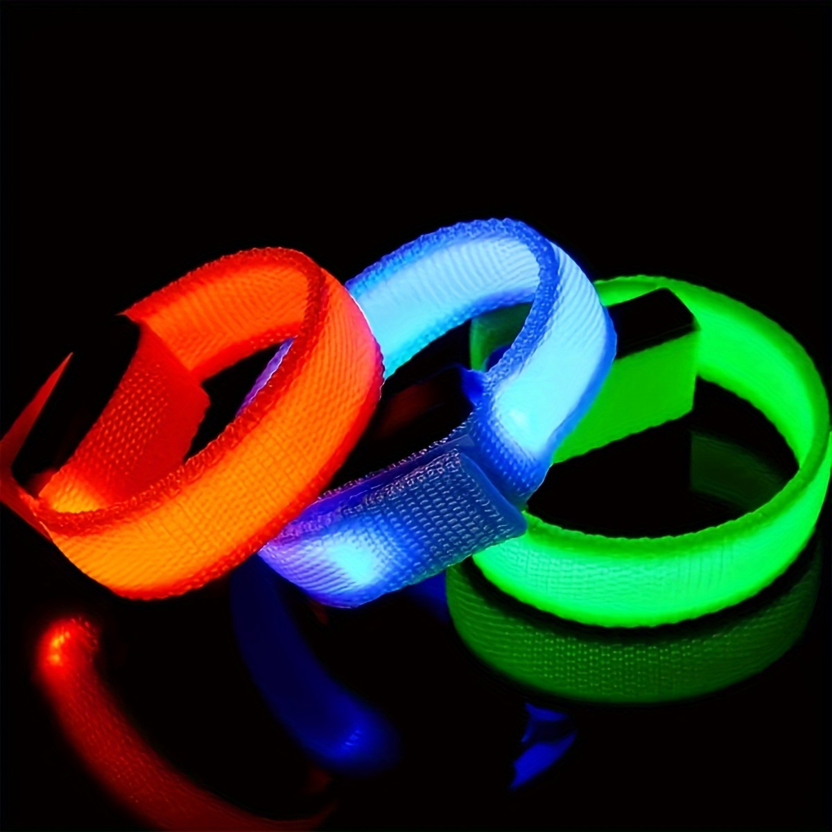 LED Armband wiederaufladbar, 2 Stück Leuchtende Armbänder USB