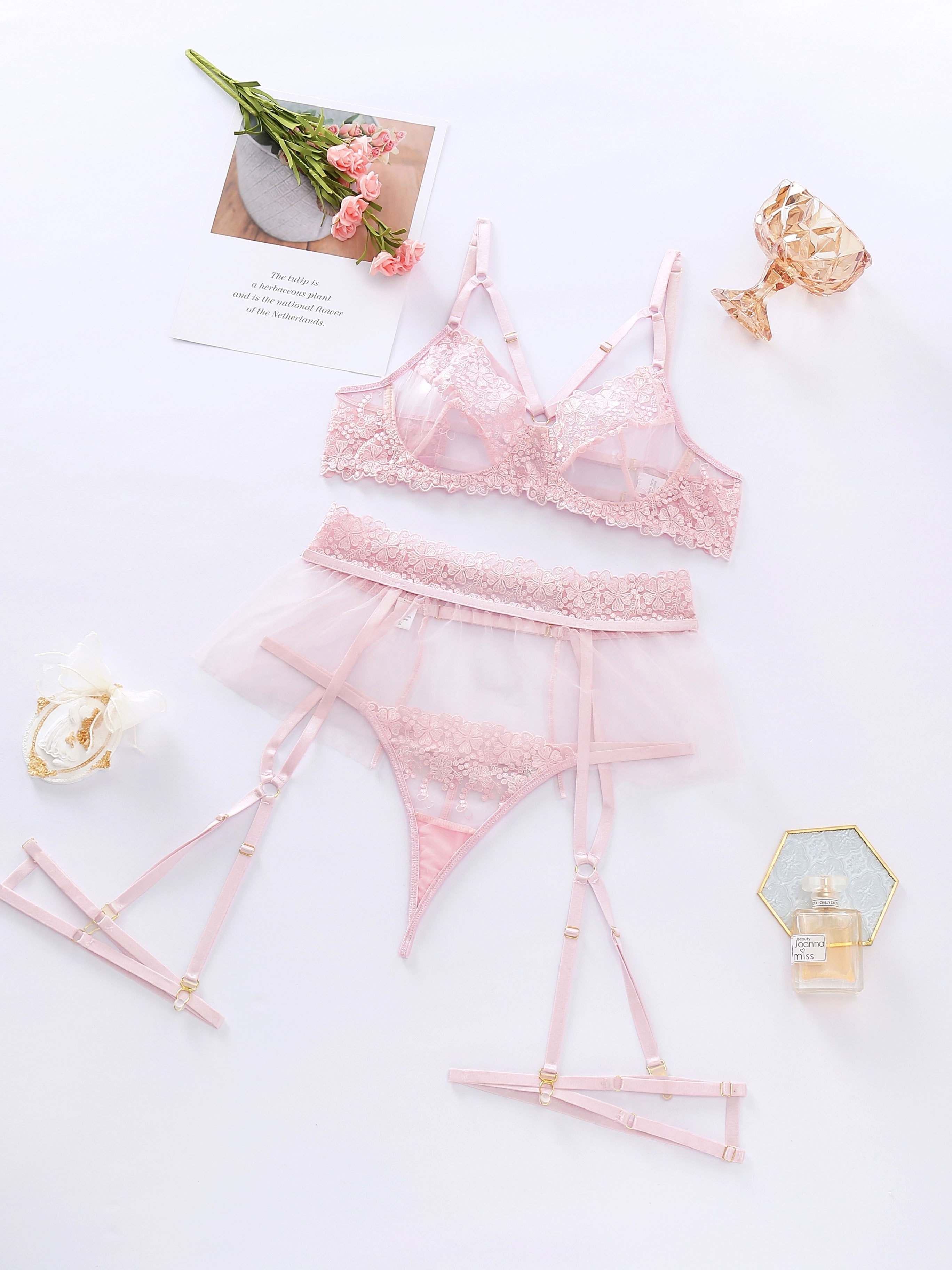 How to choose the right lingerie for different occasions