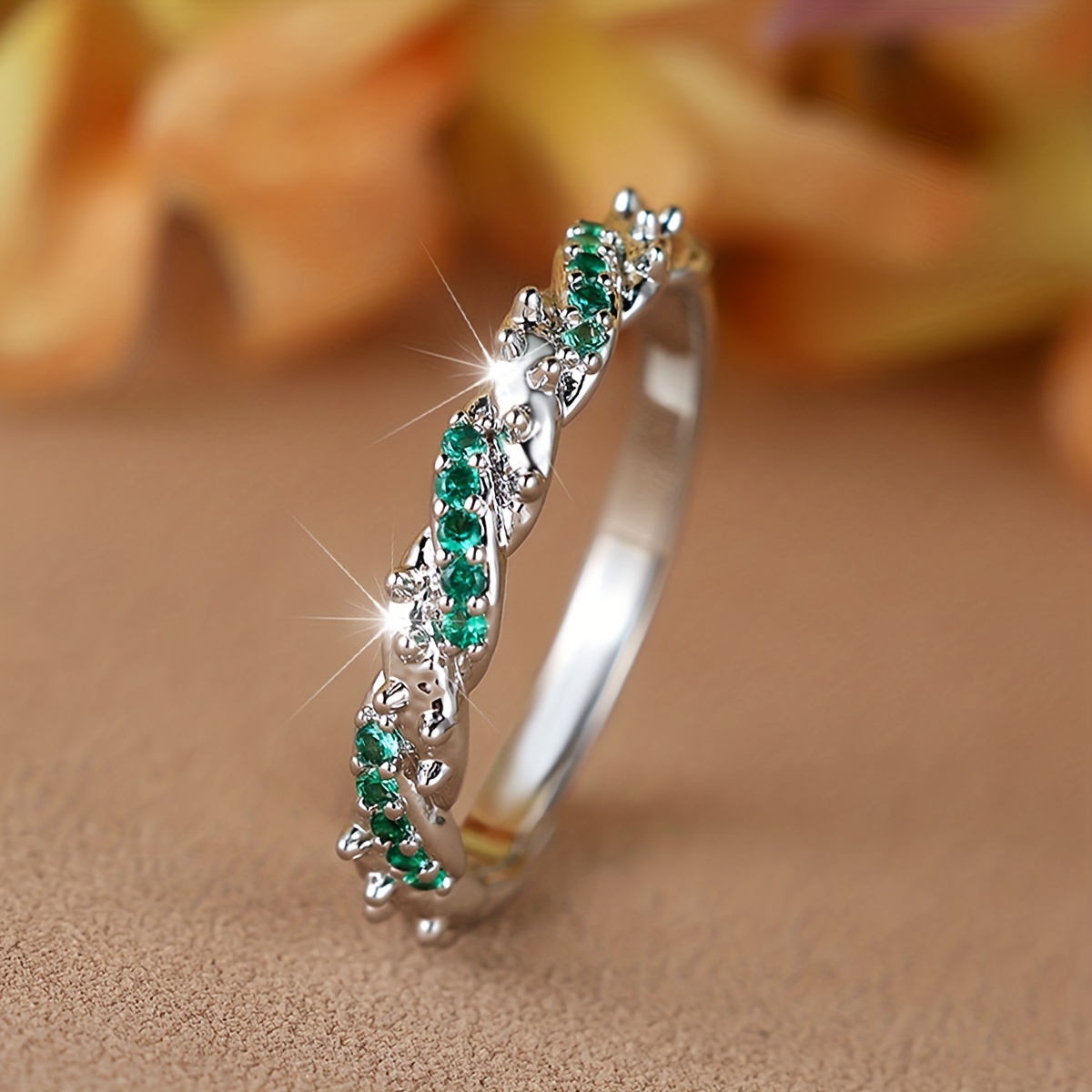 Intertwined Ring Inlaid with Shining Green Zircons, Boho Style