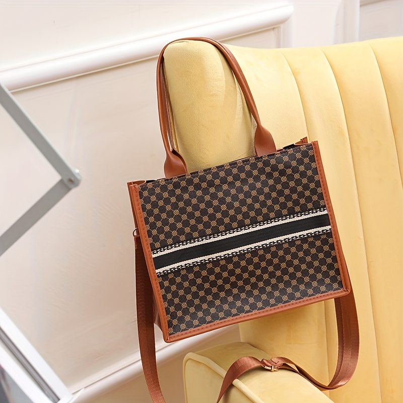 Women's Geometric Pattern Crossbody Bag Large Capacity Mobile Phone Handbag