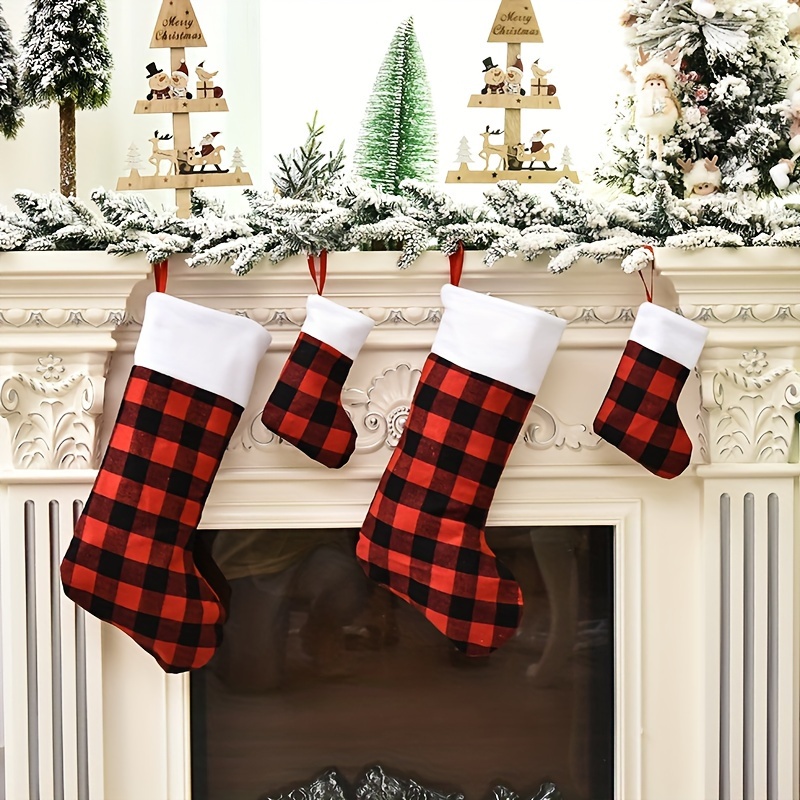 Porte-Couvert Noël, 12Pcs Porte-Couverts Chaussettes Noël Couteaux Et  Fourchettes Décoré De Flocons De Neige Décoration Pour[u2133]