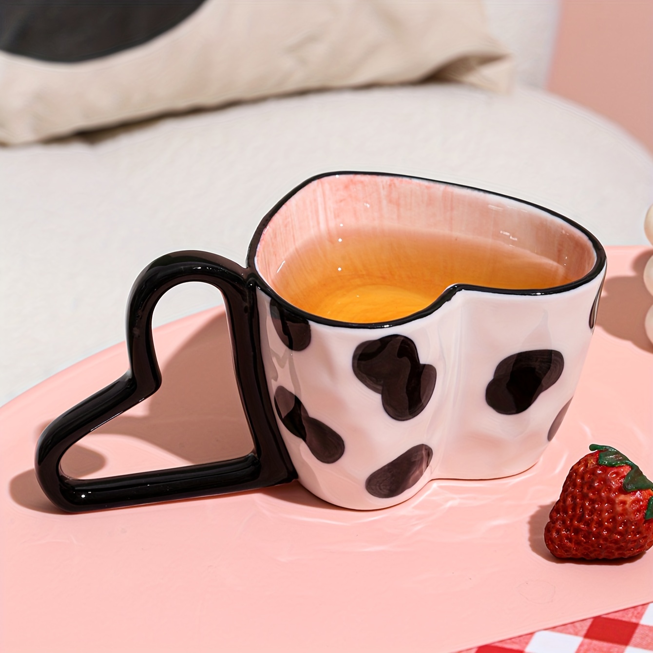 cute coffee tea cup with steam in shape of heart' Mug